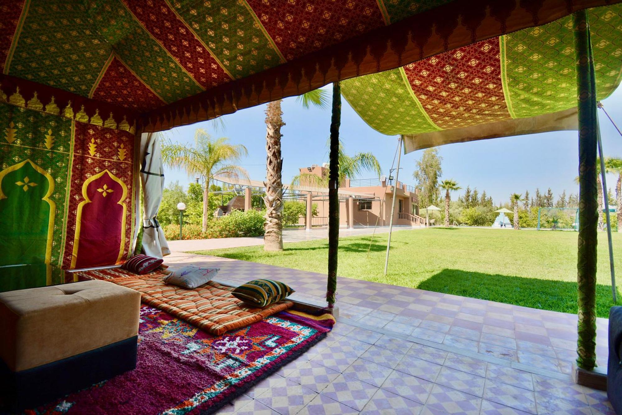 Ferme De Vacances Avec Une Grande Villa A Marrakech มาร์ราเกช ภายนอก รูปภาพ