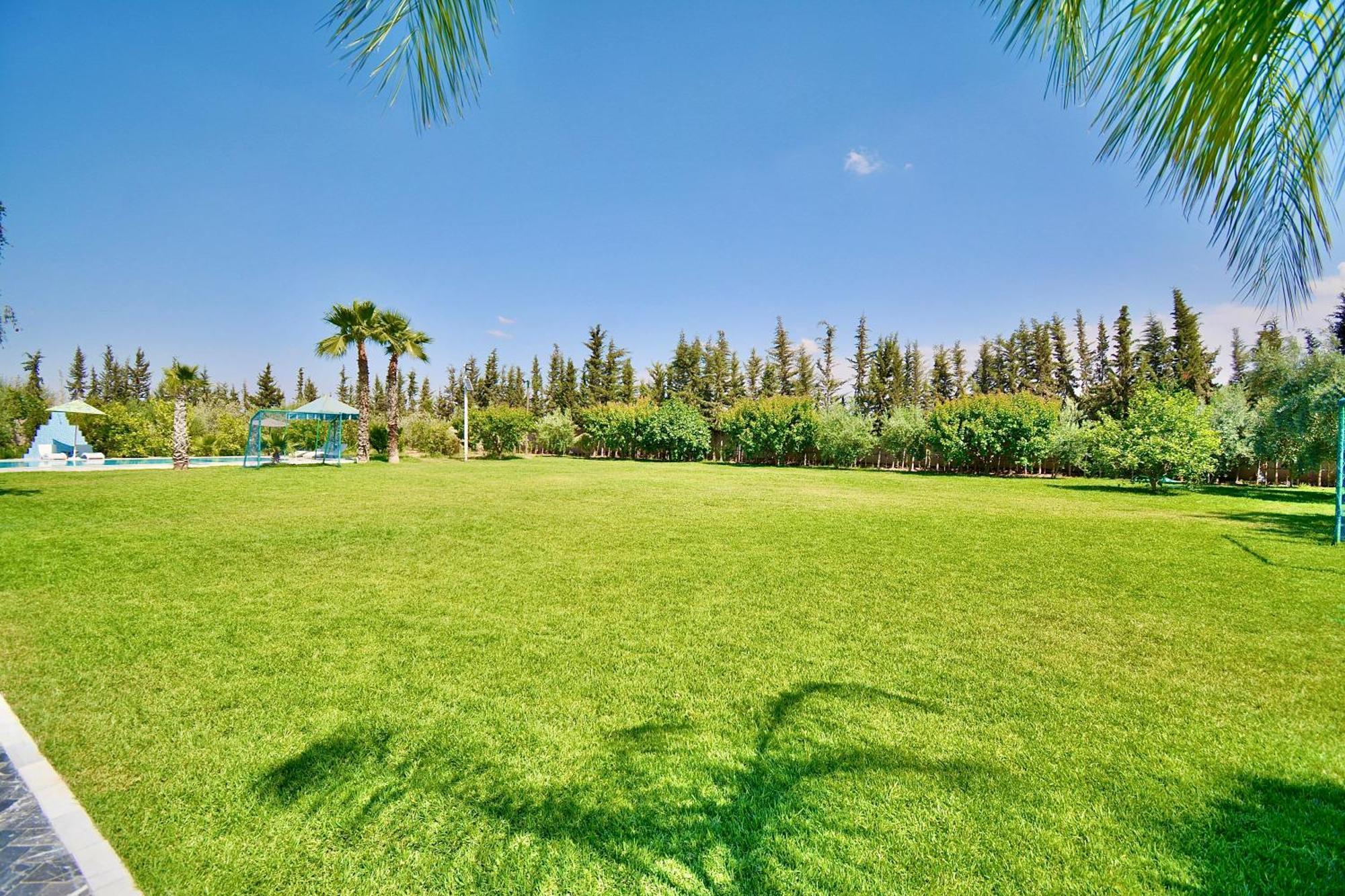 Ferme De Vacances Avec Une Grande Villa A Marrakech มาร์ราเกช ภายนอก รูปภาพ