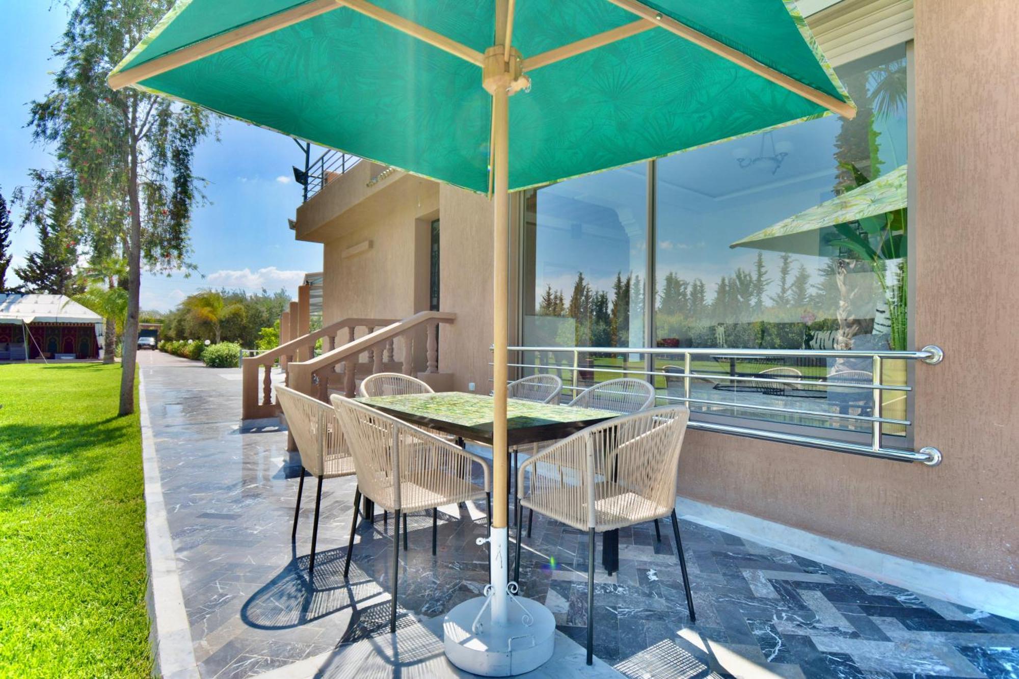 Ferme De Vacances Avec Une Grande Villa A Marrakech มาร์ราเกช ภายนอก รูปภาพ