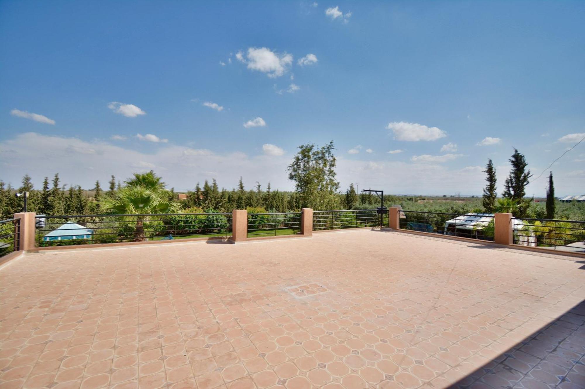 Ferme De Vacances Avec Une Grande Villa A Marrakech มาร์ราเกช ภายนอก รูปภาพ